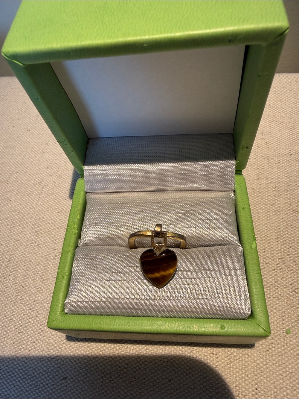 Tiger Eye Gold Tone Pendant Ring - size 5